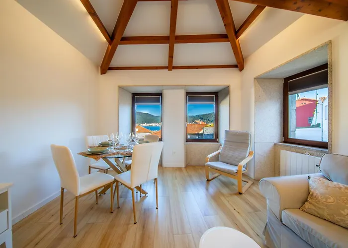 Casa De La Torre, Vistas Al Mar, Ria De Feriehus *